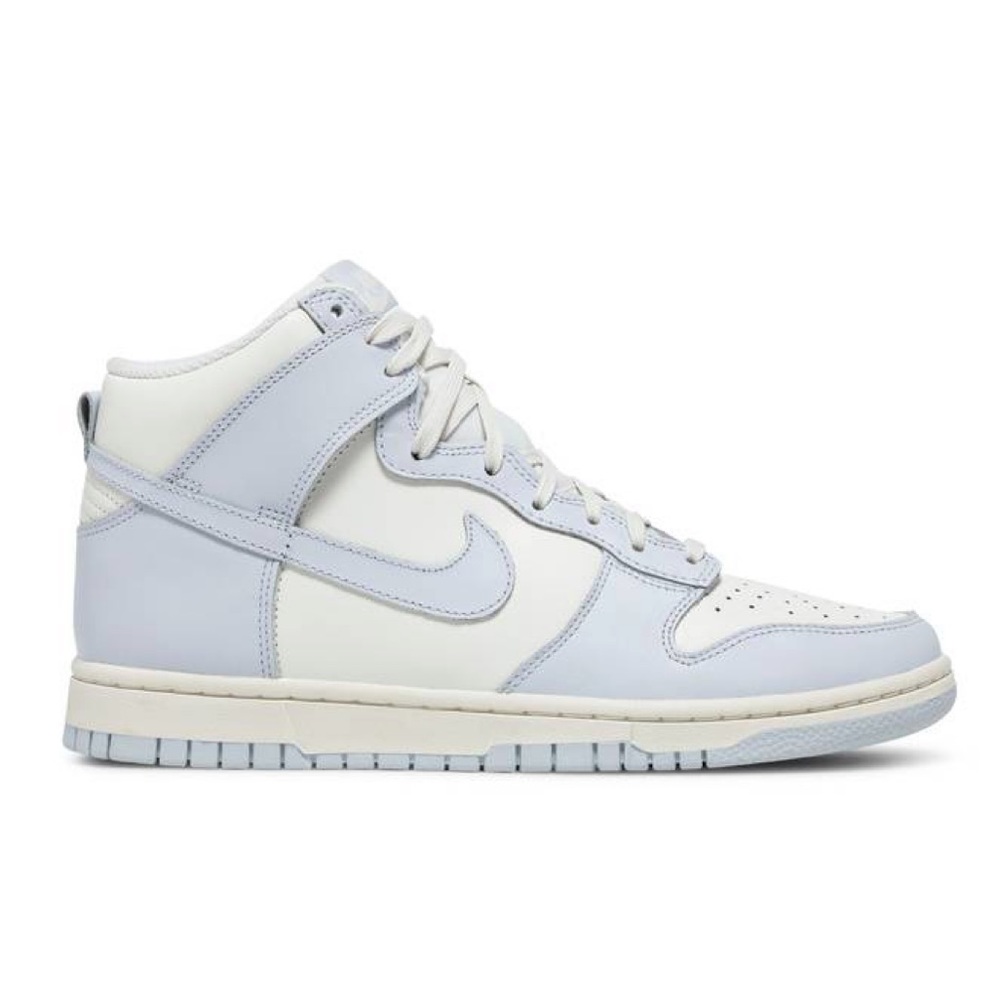 Nike Women’s High Dunk Football Grey